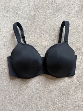 Cacique Black Smooth Lightly Lined Balconette 40DD Natural Lifted Seamless Cups